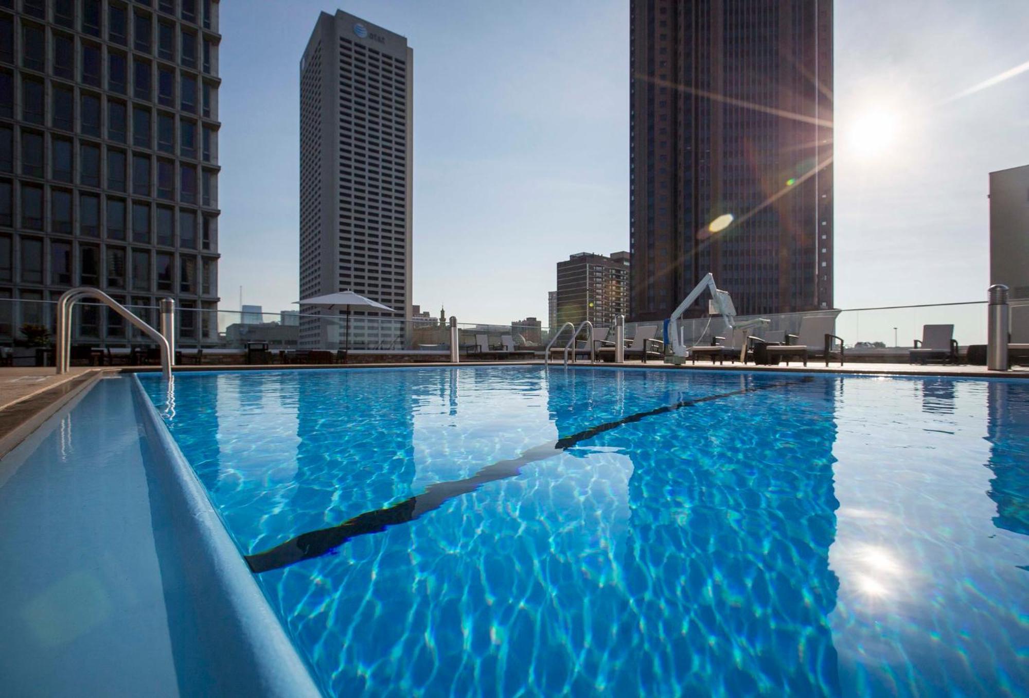 Hotel Crowne Plaza Atlanta - Midtown By Ihg Zewnętrze zdjęcie